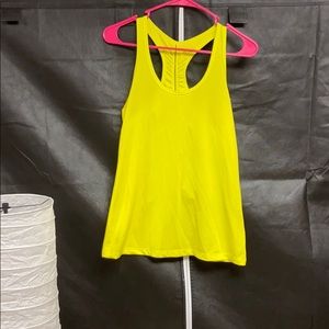 🌸Yellow/green workout tank top